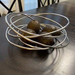 Black+Blum Fruit Loop modern fruit bowl